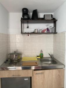 DIONI的厨房或小厨房