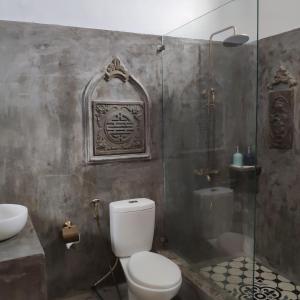 Phong Nha Farmstay的一间浴室