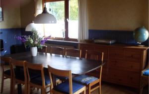 梅德巴赫Lovely Home In Medebach-ddinghausen With Kitchen的相册照片