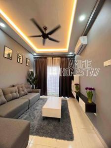 Amifie_Homestay with Free Wifi的休息区