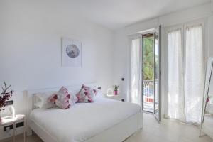 Shelley Apartments by Wonderful Italy客房内的一张或多张床位
