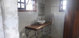 A Taberna - chalés的一间浴室