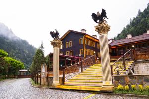 乌宗Flora Uzungöl Resort Hotel的相册照片