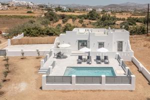 Sand & Sea Private Pool Villa Agia Anna平面图