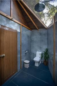 Goa Cottages Agonda的一间浴室