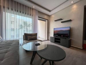 曼苏里亚Appartement Haut standing beach front à Mansouria, Mohammedia的相册照片