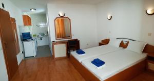 Hotel Aia Kavatsi客房内的一张或多张床位