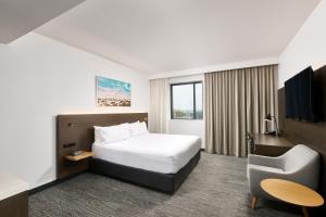 Holiday Inn West Perth, an IHG Hotel客房内的一张或多张床位