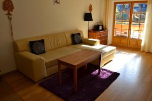 Apartament Rysulówka 180的休息区