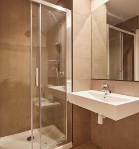 Hotel Berri Versalles的一间浴室
