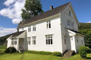 Holandsøya Gård的相册照片