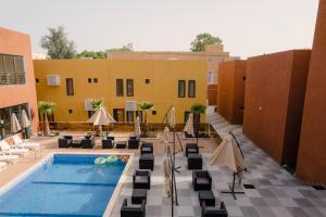 Marrakech - Premium Suite内部或周边的泳池