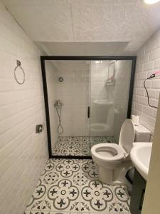 pelit hotel的一间浴室