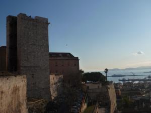 卡利亚里S Efisio in Cagliari Centre Q4825的从城堡欣赏到杜布罗夫尼克市的景色