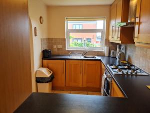 博尔顿Immaculate 3-Bed House with free parking in Bolton的相册照片