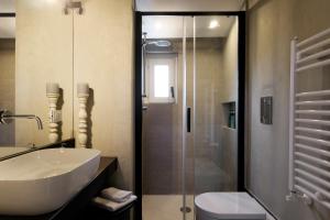 Sui Tetti di Balarm Boutique Rooms的一间浴室