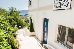 蒂瓦特3 bedroom 3 bathroom pool Ivy House Montenegro的相册照片