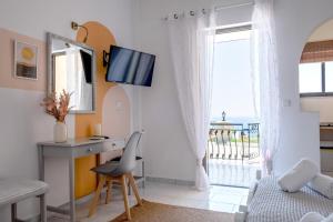 阿吉亚玛丽娜Pefkides Aegina Boutique Apartments的相册照片