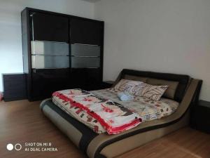 米里Sakura Homestay 4 bedrooms 14pax- Eaton Hills Padang Kerbau Miri的相册照片