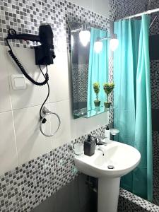 N&N's Luxurious Suite #WhiteTower的一间浴室