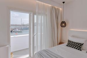 安迪帕罗斯岛Nautica Suites-Superior Seaview suite with jacuzzi的相册照片