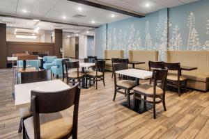 Sleep Inn Dallas Northwest - Irving餐厅或其他用餐的地方