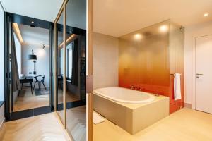 Andaz Munich Schwabinger Tor - a concept by Hyatt的一间浴室