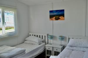 GwithianHoliday Chalet at Gwithian Sands in Cornwall的相册照片