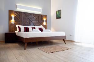 Adventor Eco-Suites客房内的一张或多张床位