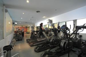 路西塔尼亚会议及水疗中心酒店的健身中心和/或健身设施
