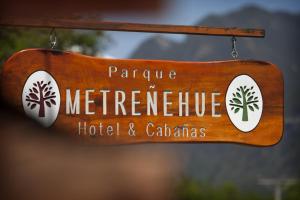 普孔Hotel Posada del Río - Parque Metreñehue的相册照片