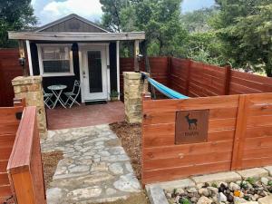The Fawn Cabin - The Cabins at Rim Rock
