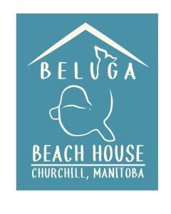 丘吉尔Beluga Beach House的鲸鱼海滩别墅的标志