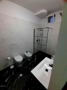 Casa Birmano的一间浴室