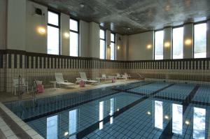 千寿阁酒店内部或周边的泳池