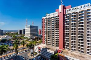 巴西利亚Apart Hotel Centro de Brasília的城市高楼空中景观