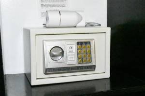 爱妮岛金丝燕酒店 的博物馆内展示的电子检索装置