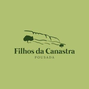 瓦尔任博尼塔Pousada Filhos da Canastra的一张带花卉图案的度假标志