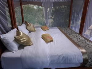 Tayari Luxury Tented Camp - Mara客房内的一张或多张床位
