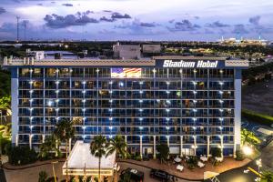 迈阿密花园体育场酒店的喜来登希尔顿凝灰岩酒店空中景致