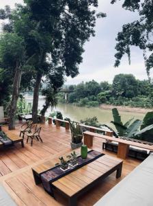 琅勃拉邦占城河景月光酒店的相册照片