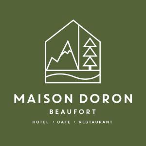 博福特Hôtel Maison Doron的一套山林和一棵树的标志