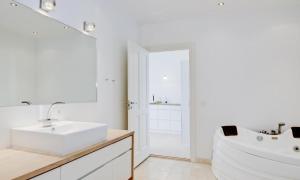 Penthouse Apartment Skagen的一间浴室