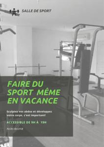 帕皮提Farerei Appartement spacieux, équipé et confortable的商店里的标牌,椅子上有一个标牌