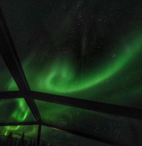 列维Levillas Utsunkulma 10B的天空中北极光的图像