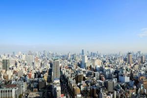 大阪大阪蒙特利格拉斯米尔酒店的享有大城市的空中景致