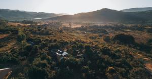 戈亚斯州上帕莱索Terra Booma的享有山景的房屋的空中景致