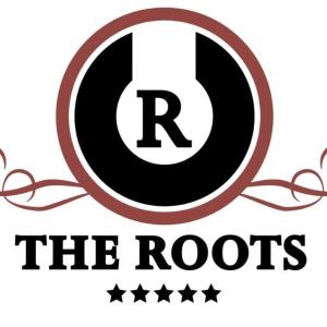NjeruThe Roots classic hotel的罗斯特餐厅和酒吧的标志