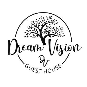 迪乌Dream Vision Guest House的圆圈中树的宾馆标志