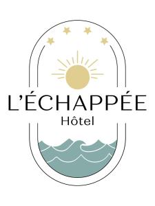 迪耶普L'Échappée - Hôtel Casino Dieppe的海洋和阳光酒店标志